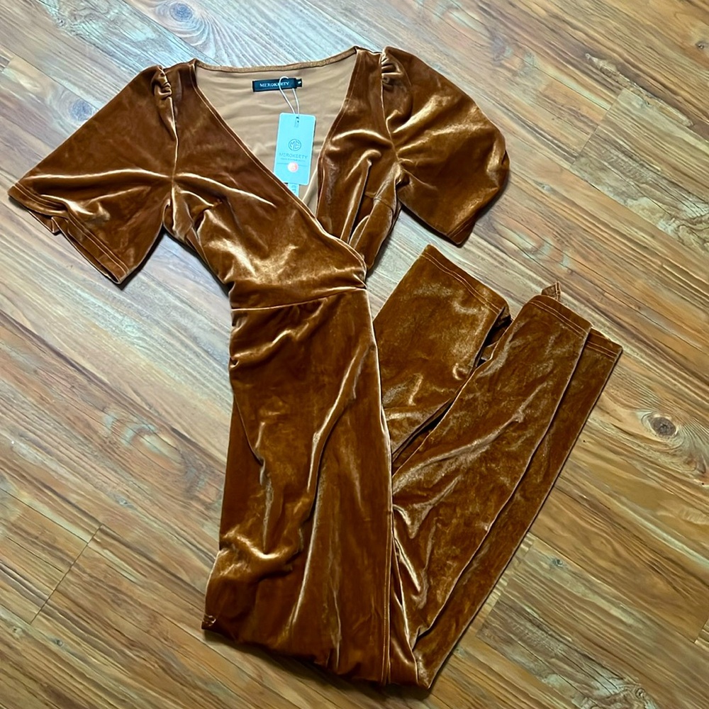 Rust velvet dress. New with Tags